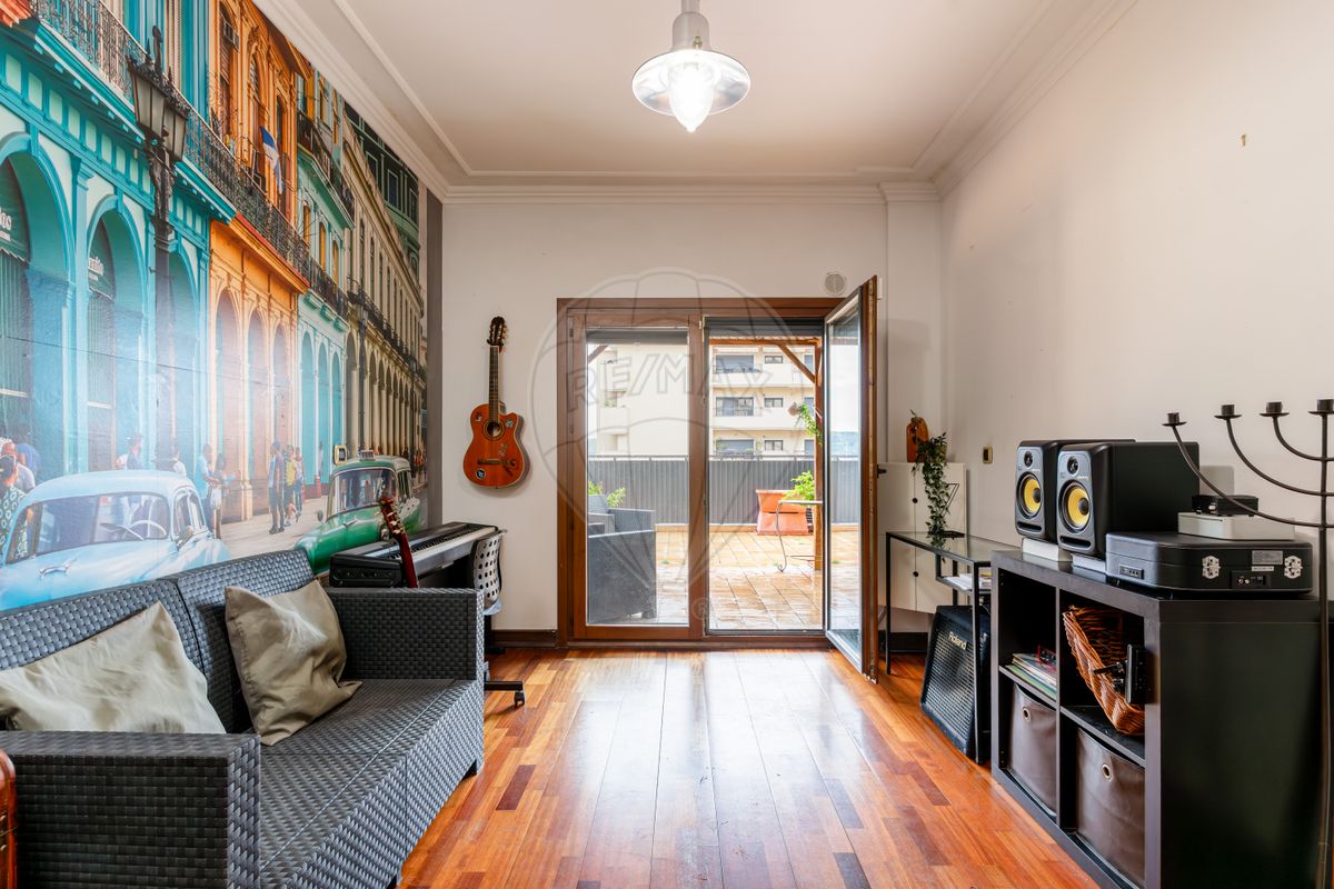 Apartamento T4 de luxo à venda em Loures