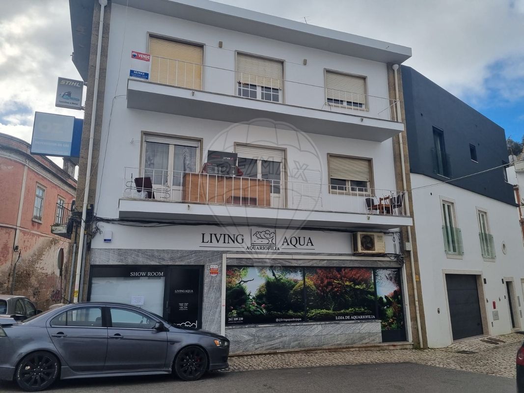 Prédio  à venda em Torres Vedras