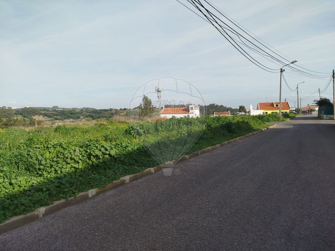 Terreno  à venda em Leceia