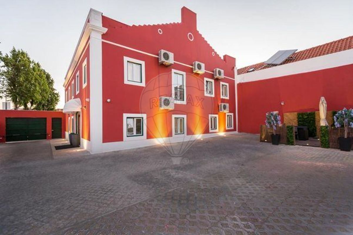 Prédio  à venda em Lisboa