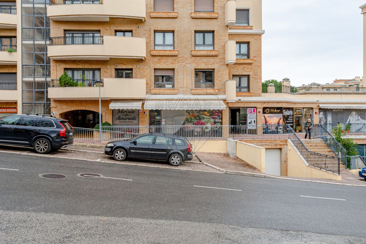 Apartamento T4 de luxo à venda em Loures