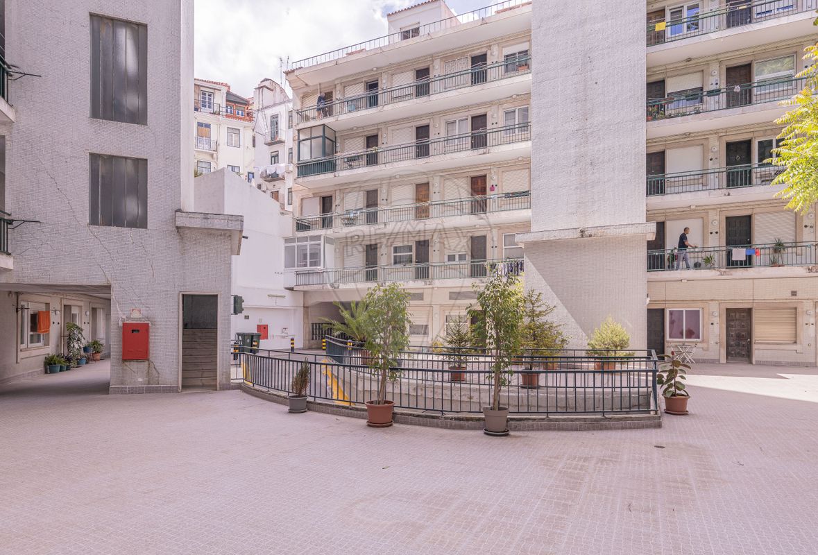 Apartamento T3 à venda em Lisboa