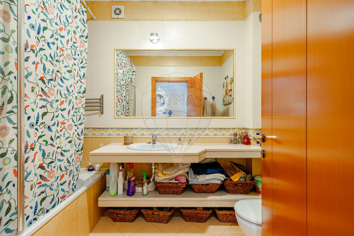 Apartamento T4 de luxo à venda em Loures