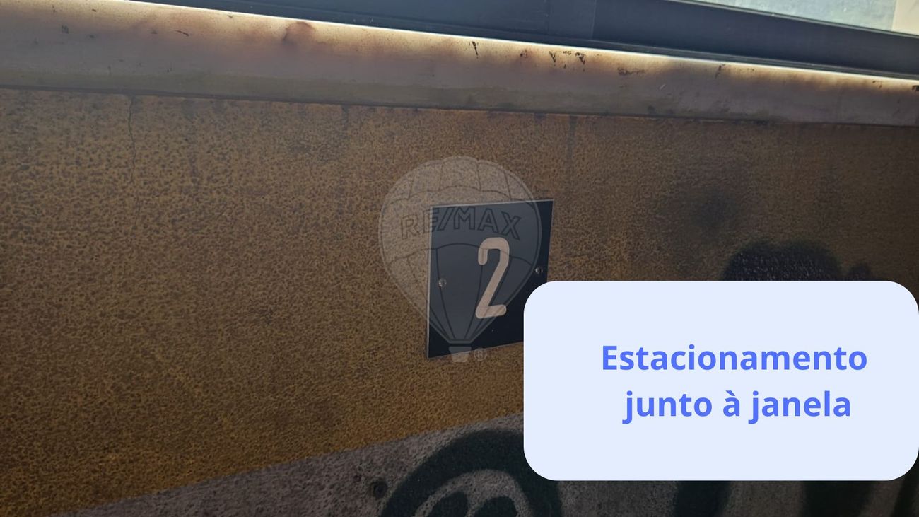 Garagem  à venda em Sintra