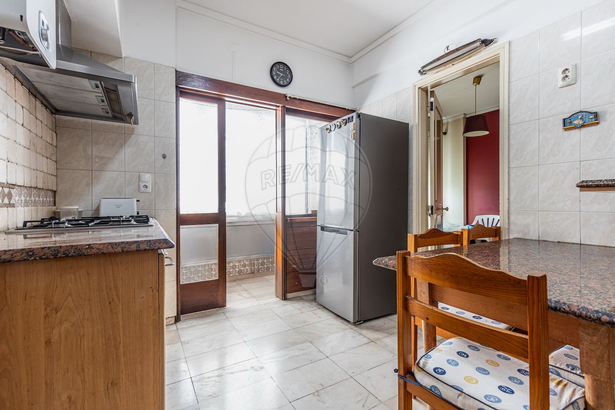 Apartamento T5 à venda em Lisboa