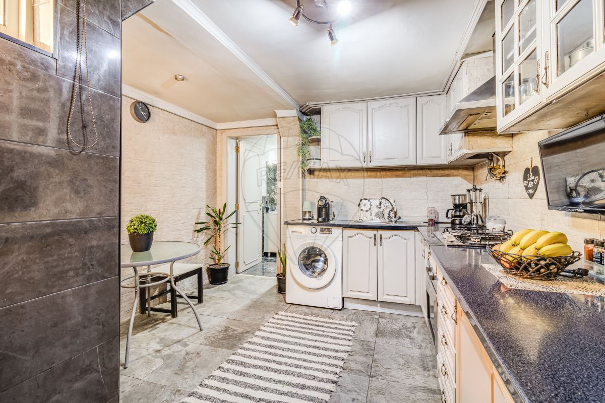 Moradia T2 à venda em Odivelas