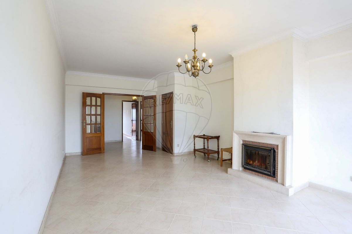 Apartamento T4 à venda em Lisboa