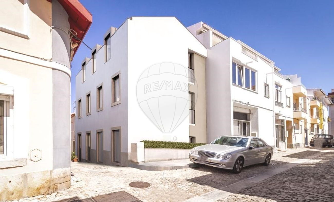 Prédio  à venda em Cascais
