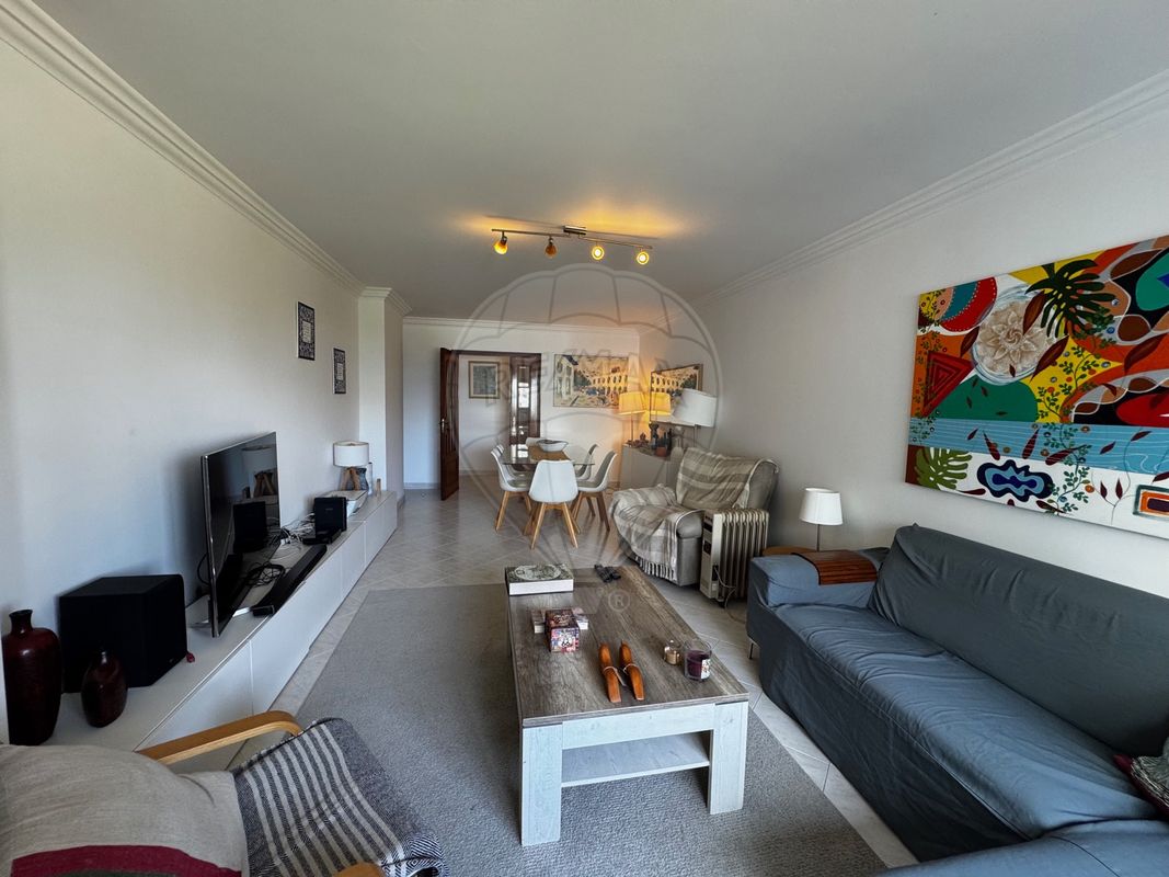 Apartamento T2 à venda em Sintra