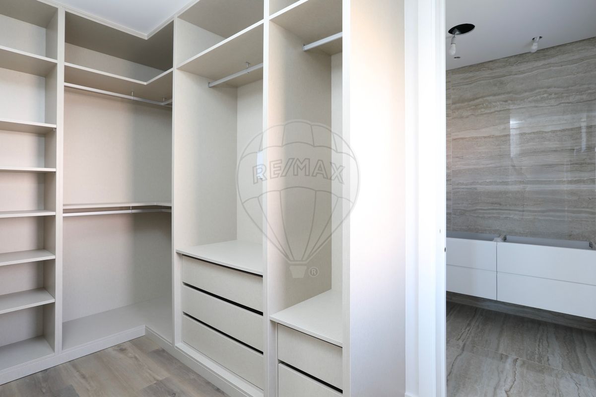 Moradia T3 à venda em Odivelas