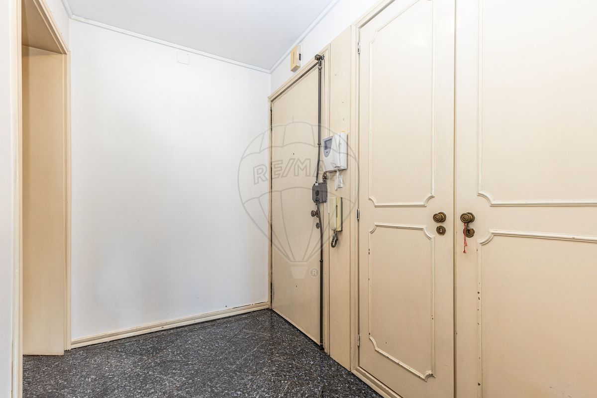 Apartamento T5 à venda em Lisboa