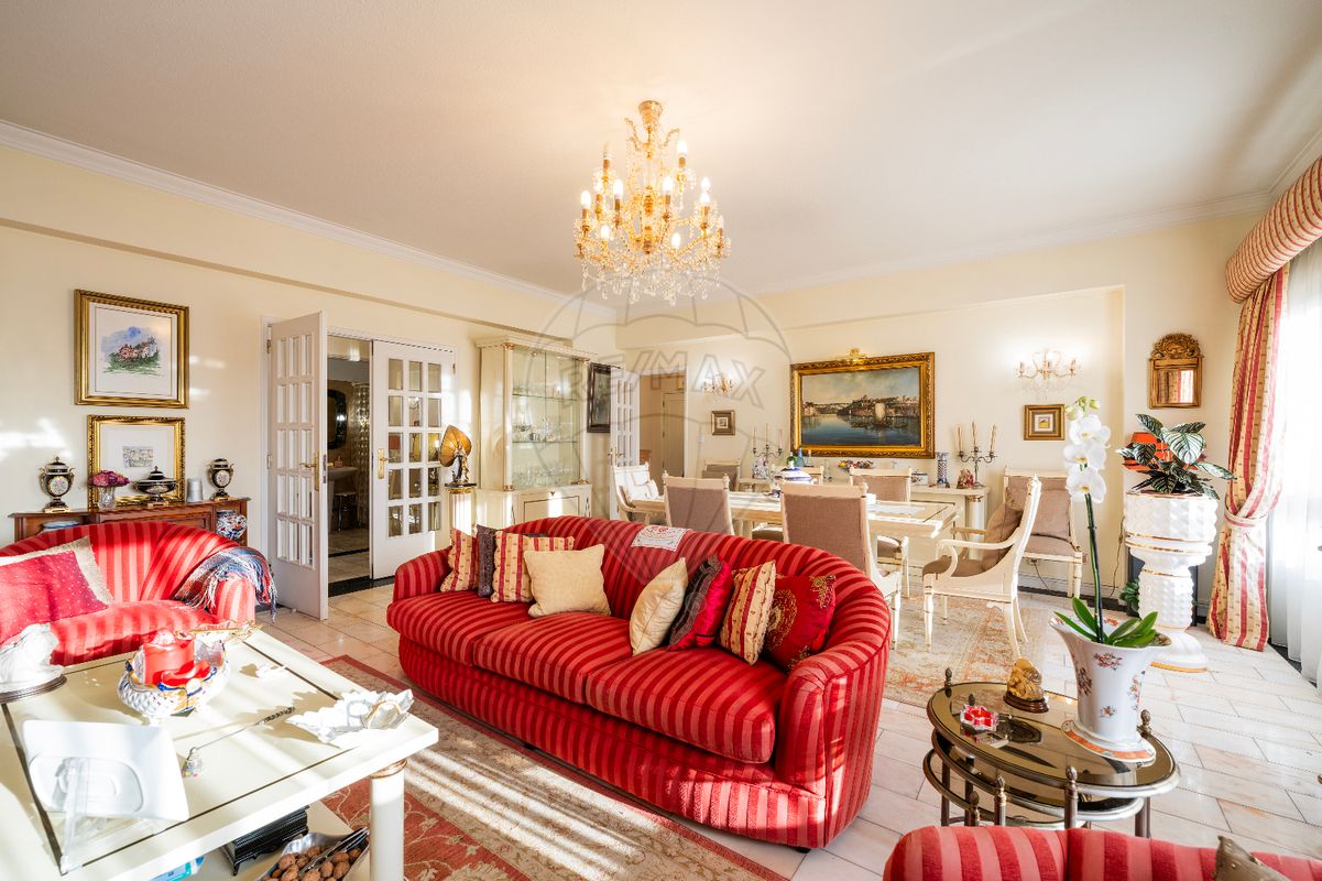 Apartamento T3 à venda em Lisboa