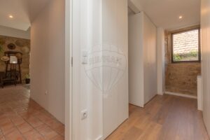Moradia T4 à venda em Anadia