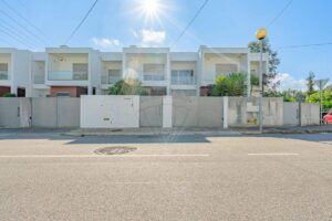 Moradia T3 à venda em Santa Maria da Feira