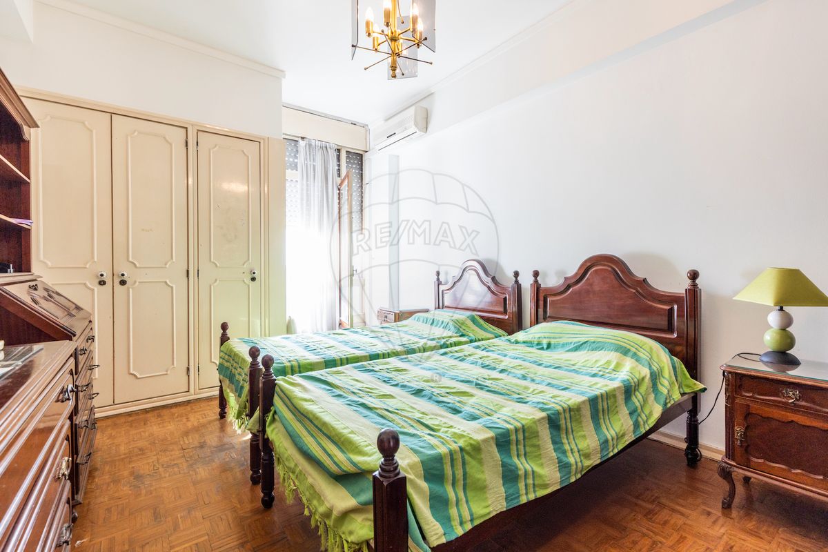 Apartamento T5 à venda em Lisboa