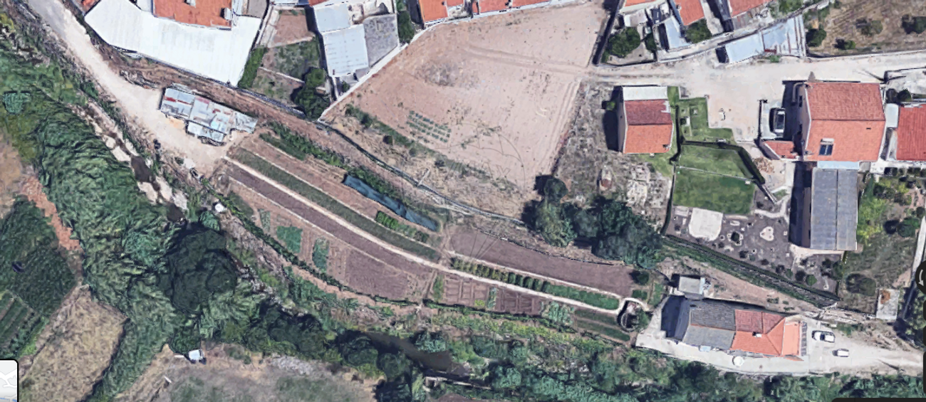 Terreno  à venda em À-dos-Cãos