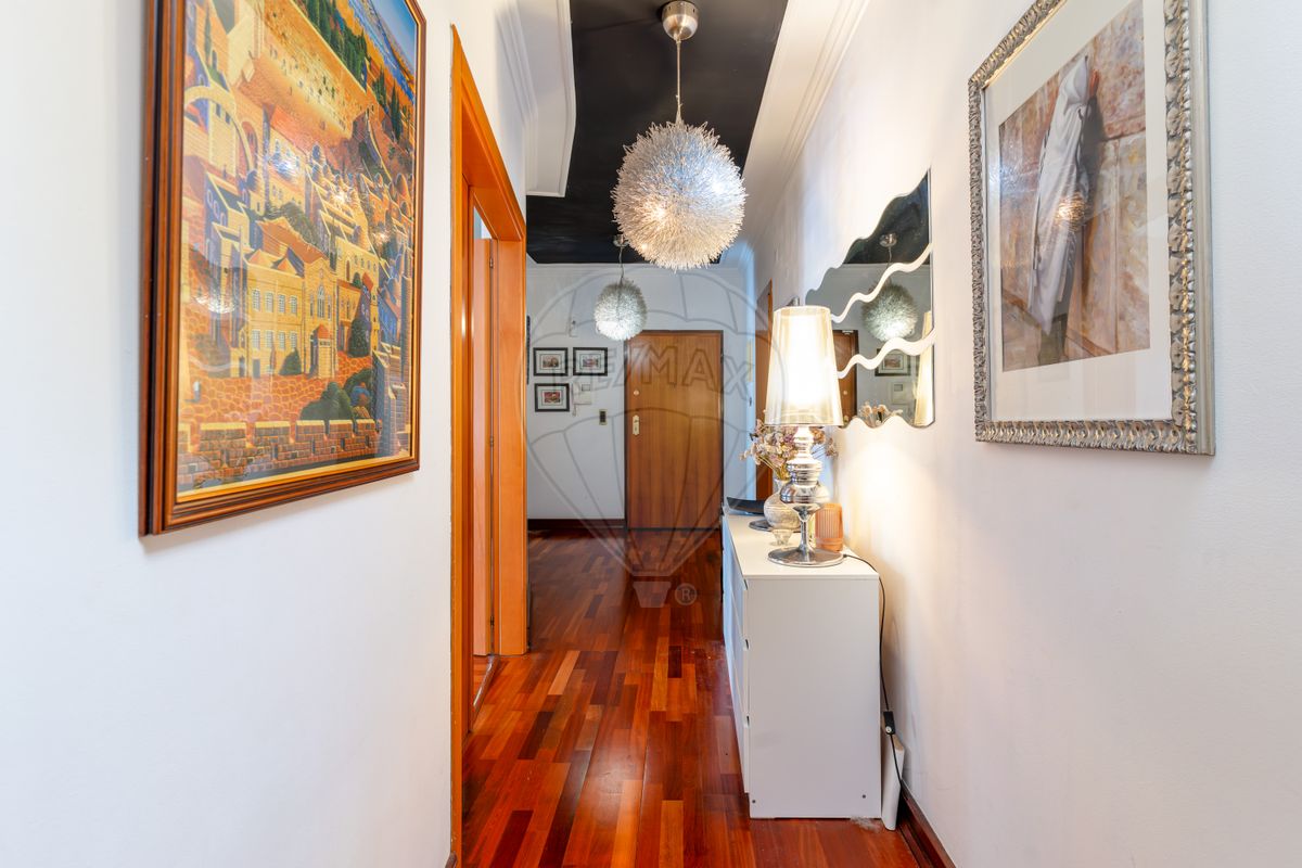 Apartamento T4 de luxo à venda em Loures