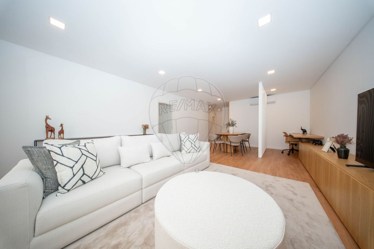 Apartamento T2 à venda em Loures