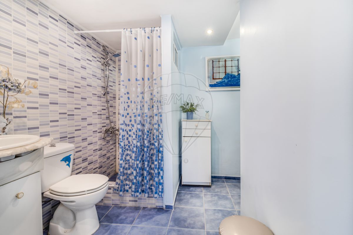 Moradia T2 à venda em Odivelas