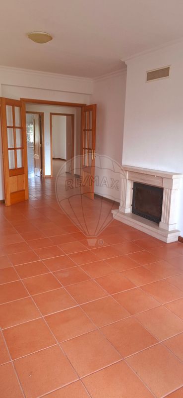 Apartamento T2 à venda em Mafra