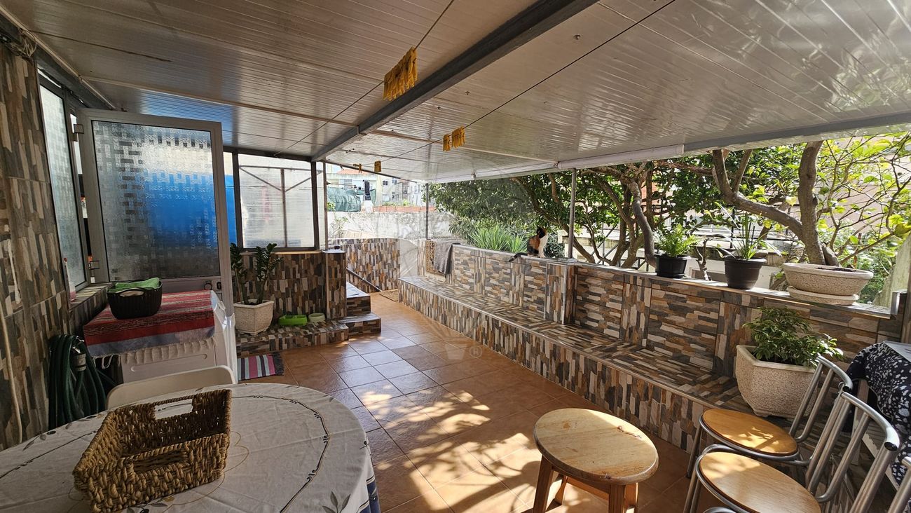 Apartamento T2 à venda em Amadora